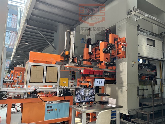 沖壓自動化機械手在汽車制造業(yè)中的應用有哪些？